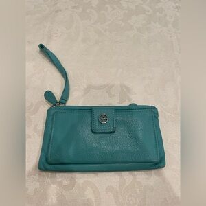 Giani Bernini Teal Wristlet with Card Organizer